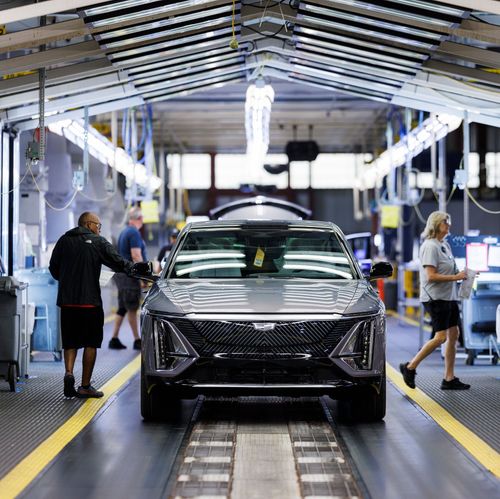 General Motors Reports Stronger-Than-Expected Earnings Amidst Economic Headwinds