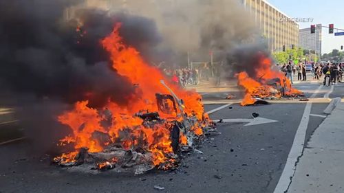 7 On Your Side investiga: El LAFD presiona a los l&iacute;deres de la ciudad de Los &Aacute;ngeles para regular el aumento de incendios de bater&iacute;as de iones de litio